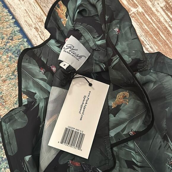 NWT Plush Pajama Set Jungle Pattern long Sleeve Top and long pants ~silky - Picture 2 of 5